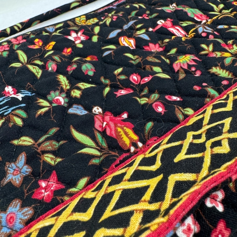 Vera‎ Bradley Petite Ming Elite Quilted Crossbody Purse Retired Floral Black - Picture 8 of 13